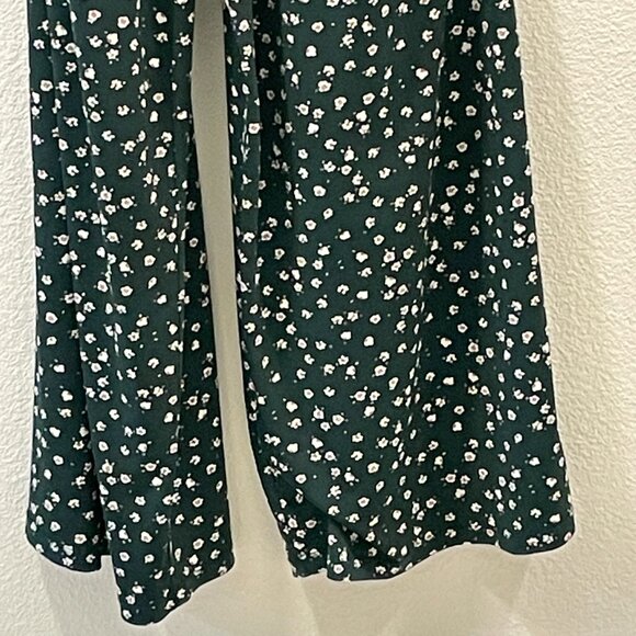 KAILEIGH "Rochelle" Maxi Romper/Jumpsuit Surplice Strapy Floral, Green - XL - Picture 4 of 8